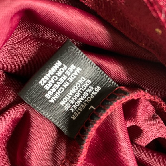 Burgundy Polkadot One Shoulder Mini Dress. - Picture 6 of 7